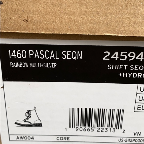 🔥 Dr MartensPascal Sequin Rainbow Sequin - Picture 10 of 16